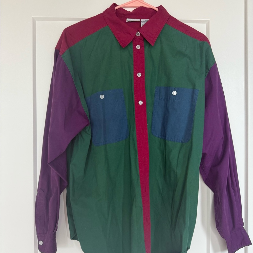 Cabin Creek Red and Green Casual Button Down Shirt